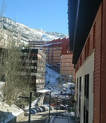 Estudio En Zona Baja Y Garaje Opcional * Sierra Nevada