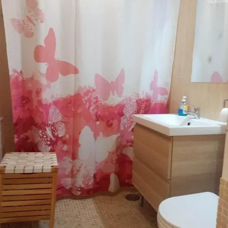 Estudio En Zona Baja Y Garaje Opcional アパート