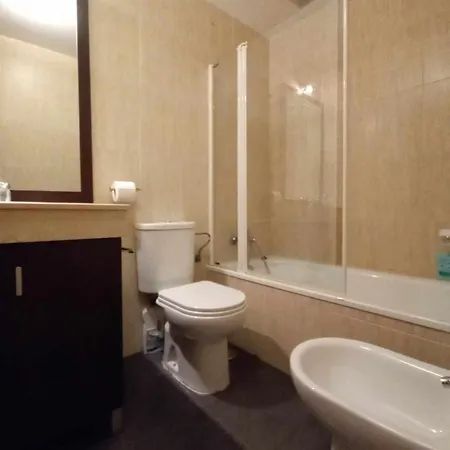 Estudio En Zona Baja Y Garaje Opcional アパート シエラネバダ