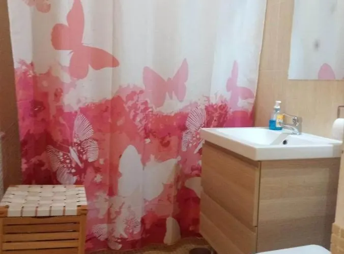 Estudio En Zona Baja Y Garaje Opcional 公寓