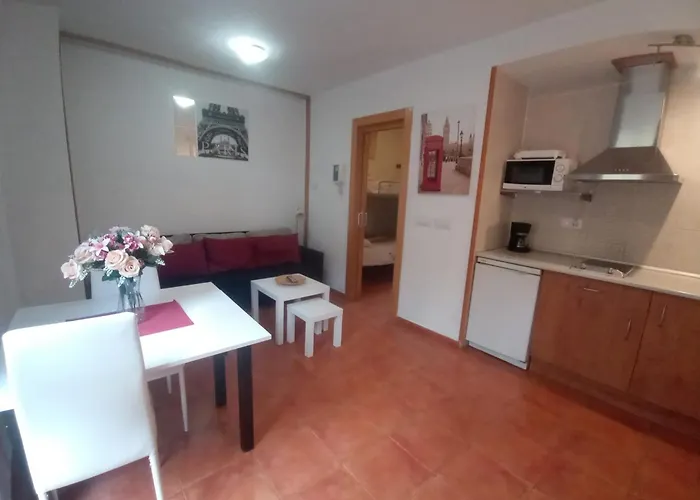 Estudio En Zona Baja Y Garaje Opcional